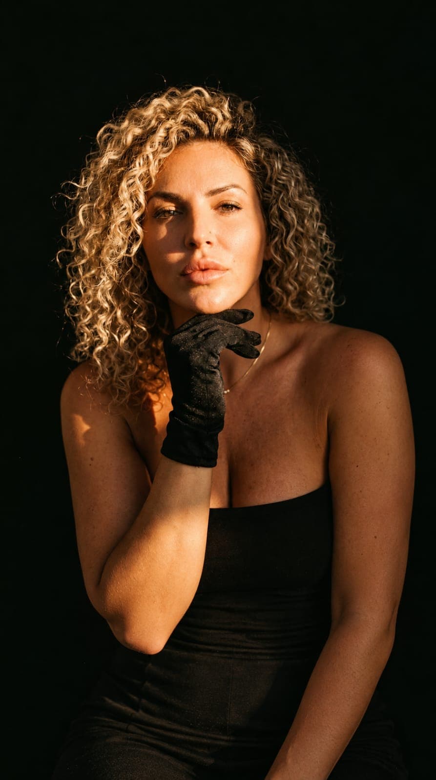 JULIA, 35
