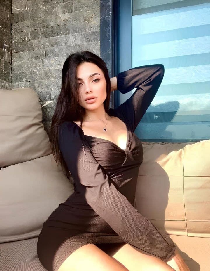 Jane, 26 — massage therapist in London