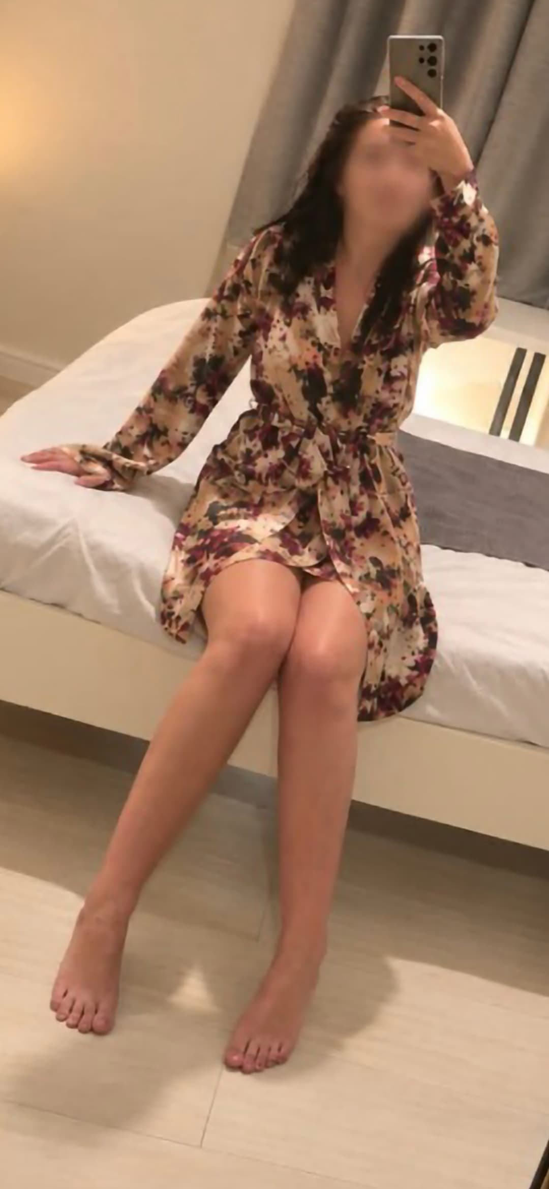 Polina, 27 — massage therapist in Glasgow