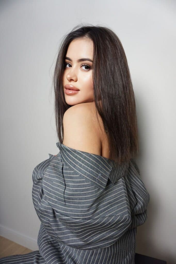 Angel, 26 — massage therapist in London