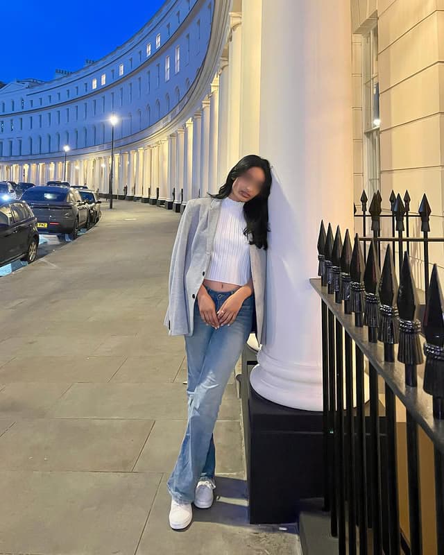 Priya — photo 2