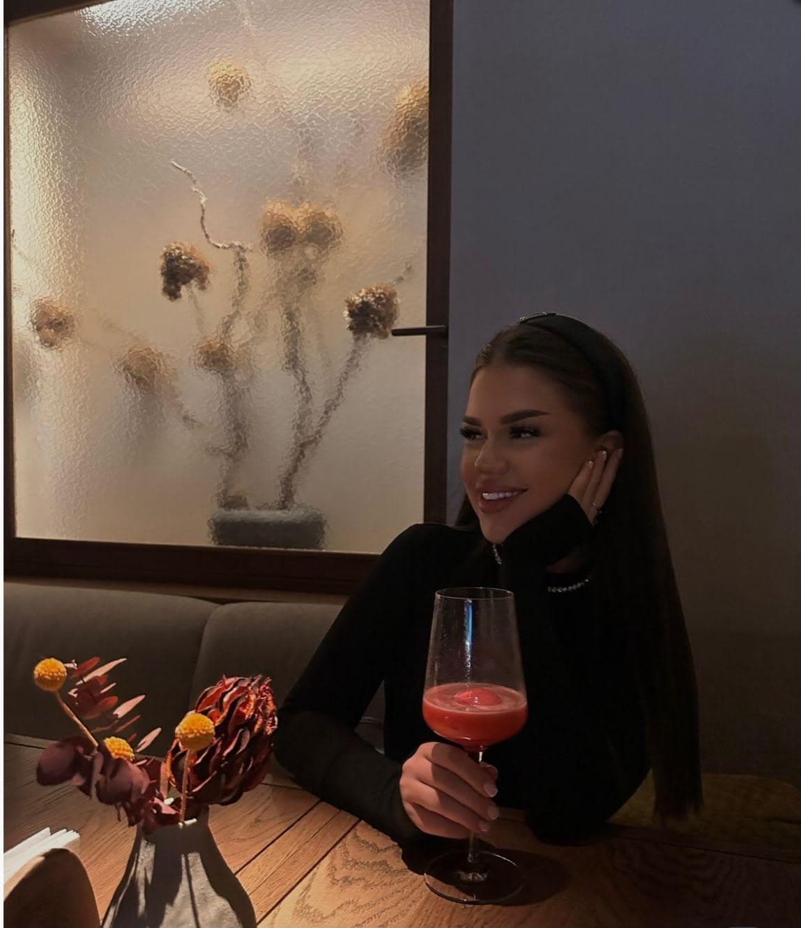 Rosie, 23