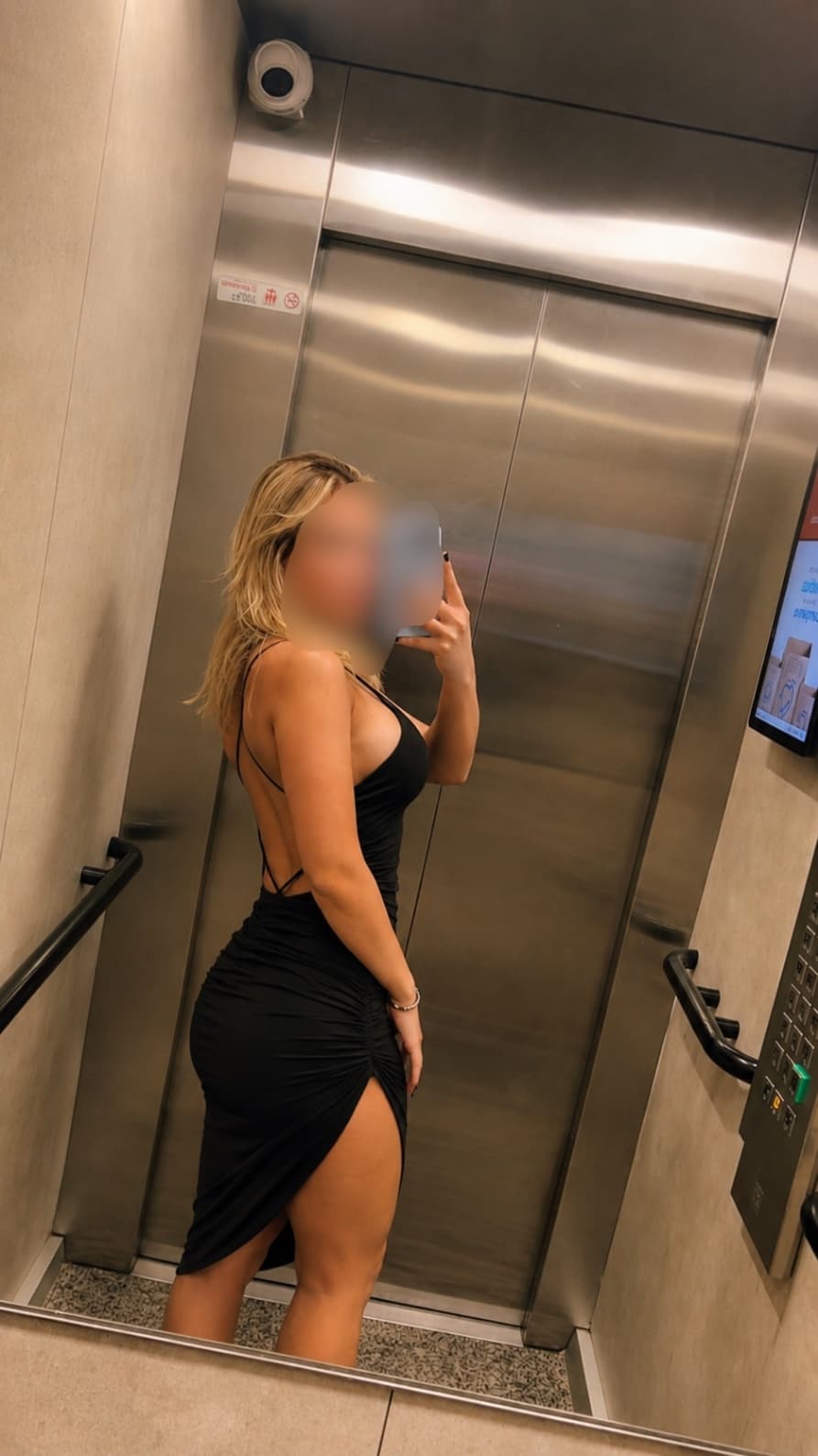 Julia — Sensual Massage in Westminster, London (photo 5 of 6)