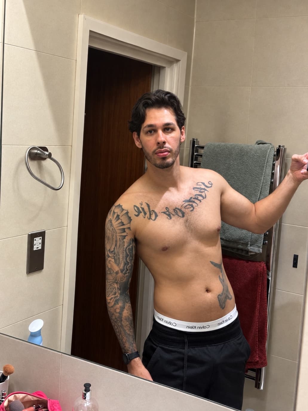 Eathan, 28